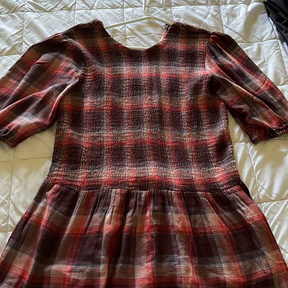 Peplum short sleeve top